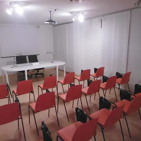 Casa Per Ferie Paola Di Rosa 2*