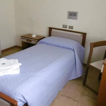 Hotel Casa Per Ferie Paola Di Rosa Arta Terme
