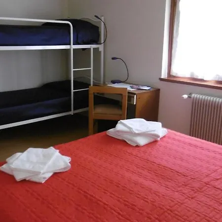 Casa Per Ferie Paola Di Rosa 호텔 2*