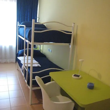 호텔 Casa Per Ferie Paola Di Rosa 2*