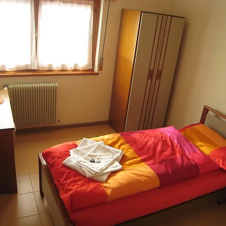 Casa Per Ferie Paola Di Rosa 아르타 테르메