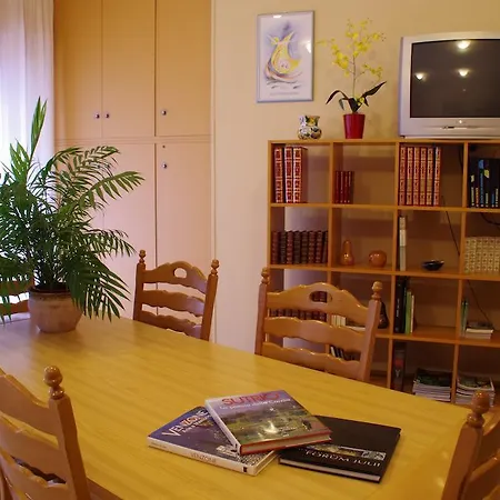 Casa Per Ferie Paola Di Rosa アルタ・テルメ