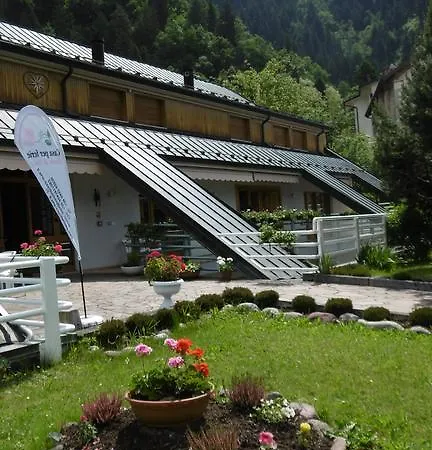 Casa Per Ferie Paola Di Rosa ホテル アルタ・テルメ